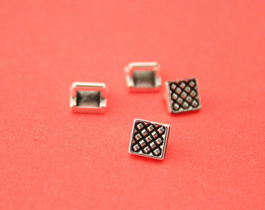 FS0502>>MADE in EUROPE zamak 4 square sliders for 5mm leather, 5mm flat sliders Qty4