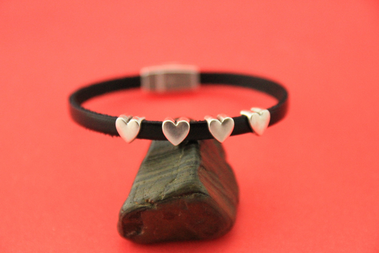 FS0505>>MADE in EUROPE 4 zamak heart crimp- sliders for 5mm cord, flat cord heart  slider, silver heart slider qty4
