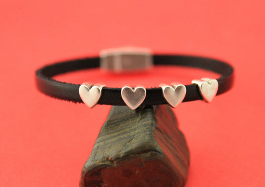 FS0505>>MADE in EUROPE 4 zamak heart crimp- sliders for 5mm cord, flat cord heart  slider, silver heart slider qty4