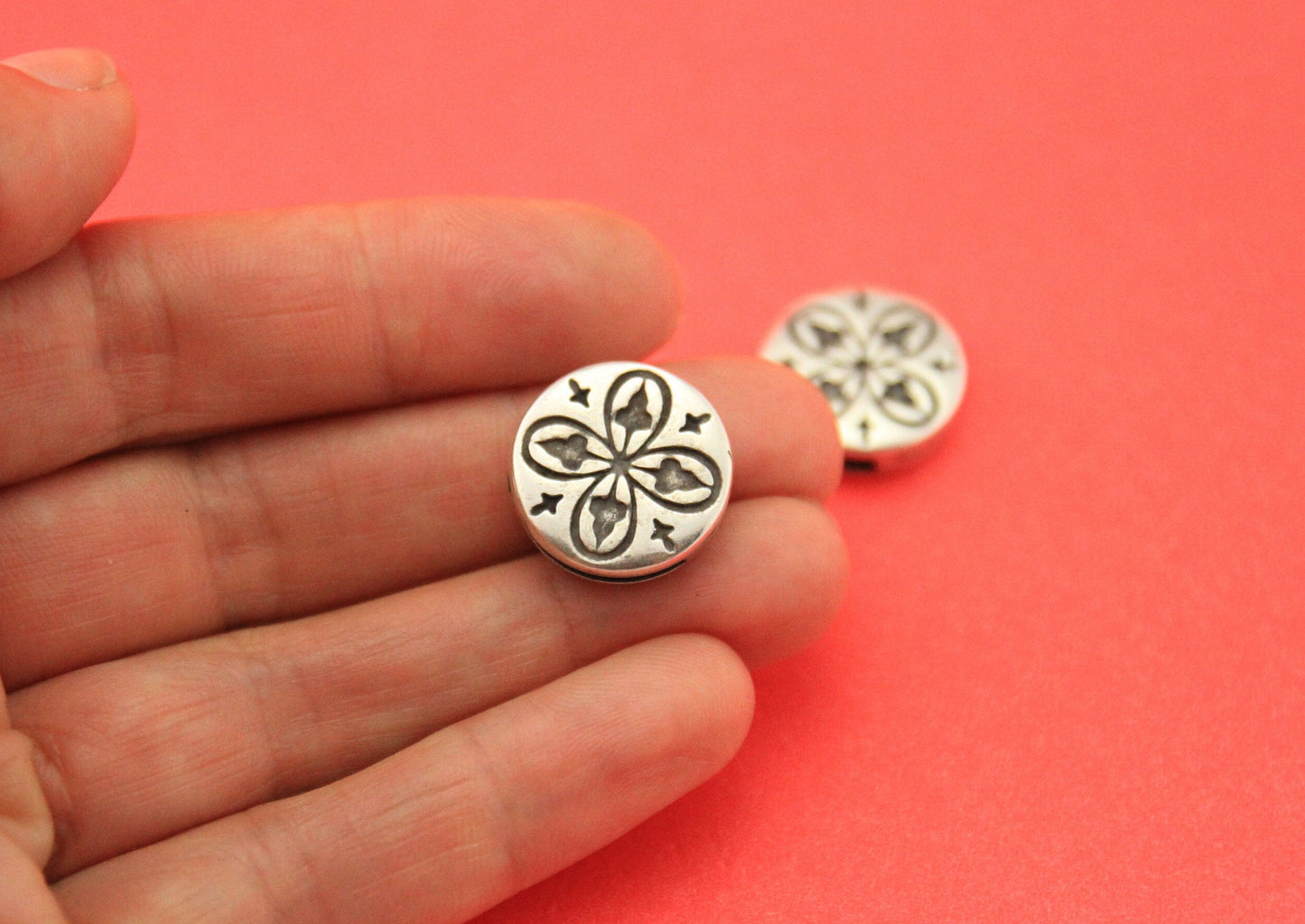 FS0510>>MADE in EUROPE  2 zamak engraved sliders, 13mm flat leather cord zamak  slider (ablz243) qty2