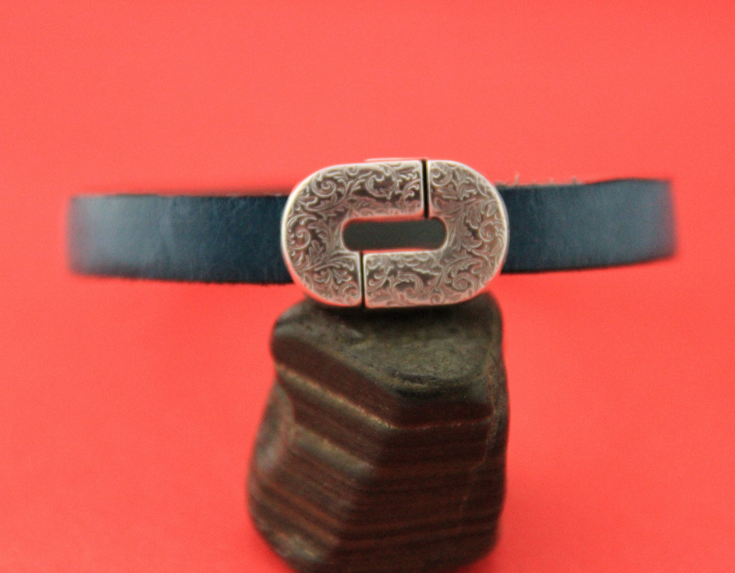 FC0355>>MADE in EUROPE zamak 10mm flat clasp, oval engraved clasp, 10mm flat cord clasp, (13274-0377) Qty1