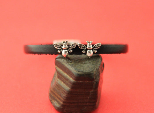 FS0494>>MADE in EUROPE 4 zamak bee sliders, 5mm flat cord slider, flat cord zamak sliders, bee slider for 5mm cord Qty4