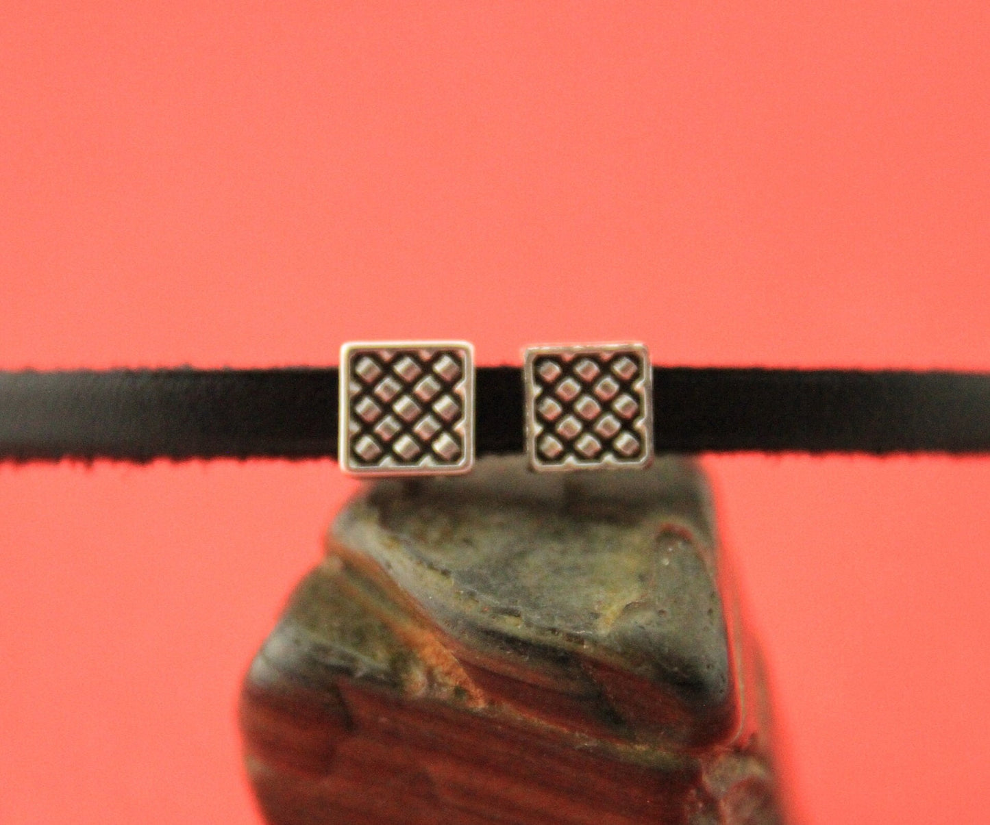 FS0502>>MADE in EUROPE zamak 4 square sliders for 5mm leather, 5mm flat sliders Qty4