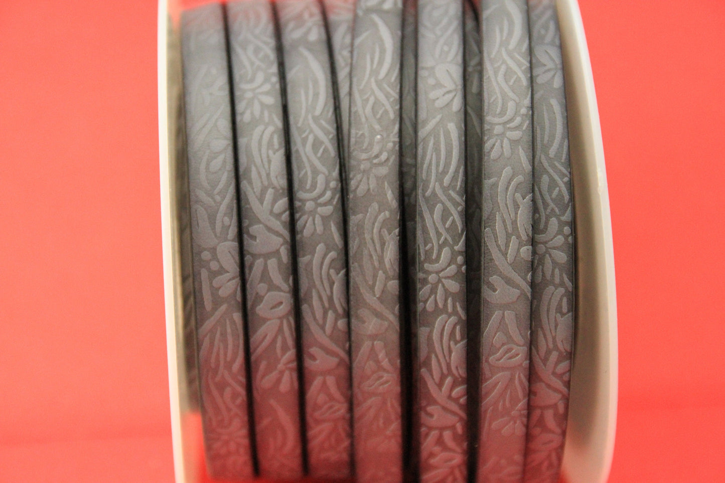 MADE in EUROPE 24'' flat 10mm engraved leather cord, 10mm flat leather cord, 10mm embossed leather cord (509/10/41)
