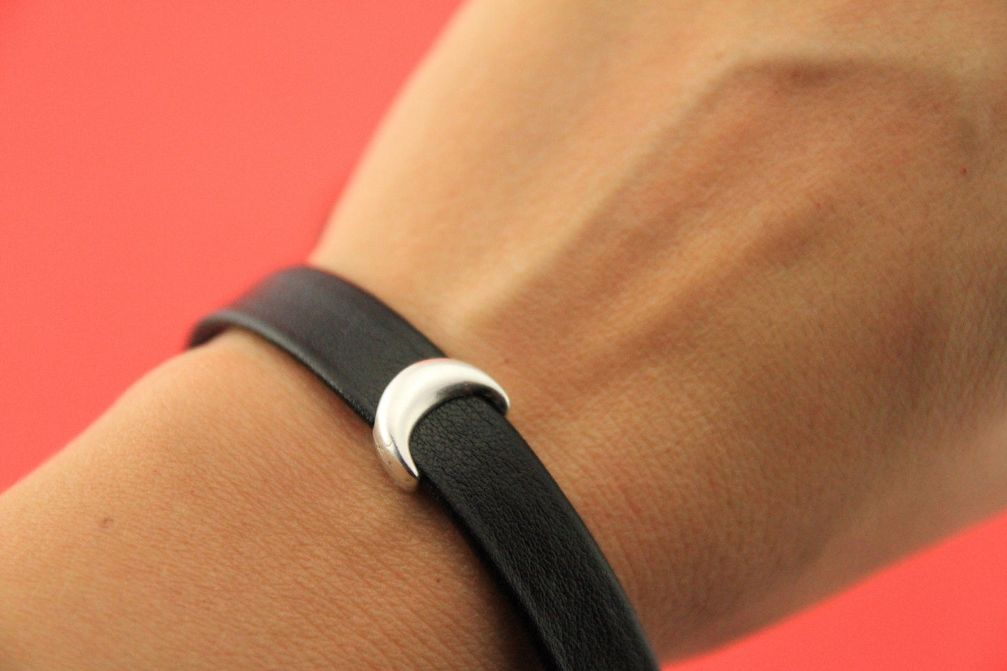 FS0514>>MADE in EUROPE zamak 2 moon sliders, 10mm flat cord moon slider, 10mm leather cord slider, (4120) Qty2