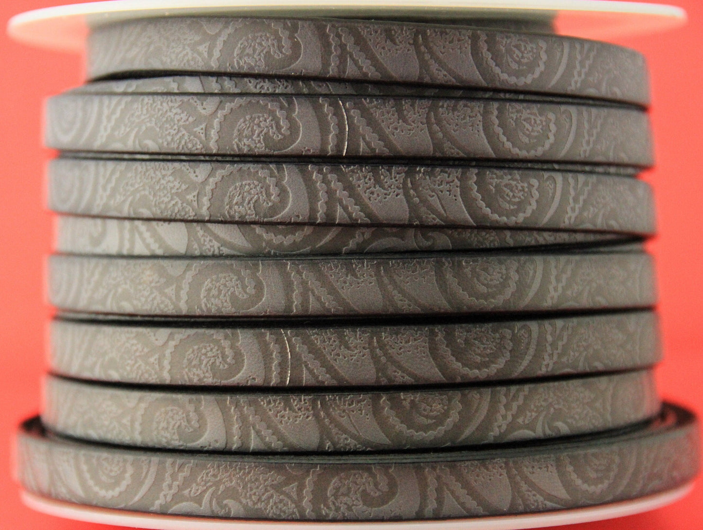 MADE in EUROPE 24'' flat 10mm engraved leather cord, 10mm flat leather cord, 10mm embossed leather cord (503/10/41)
