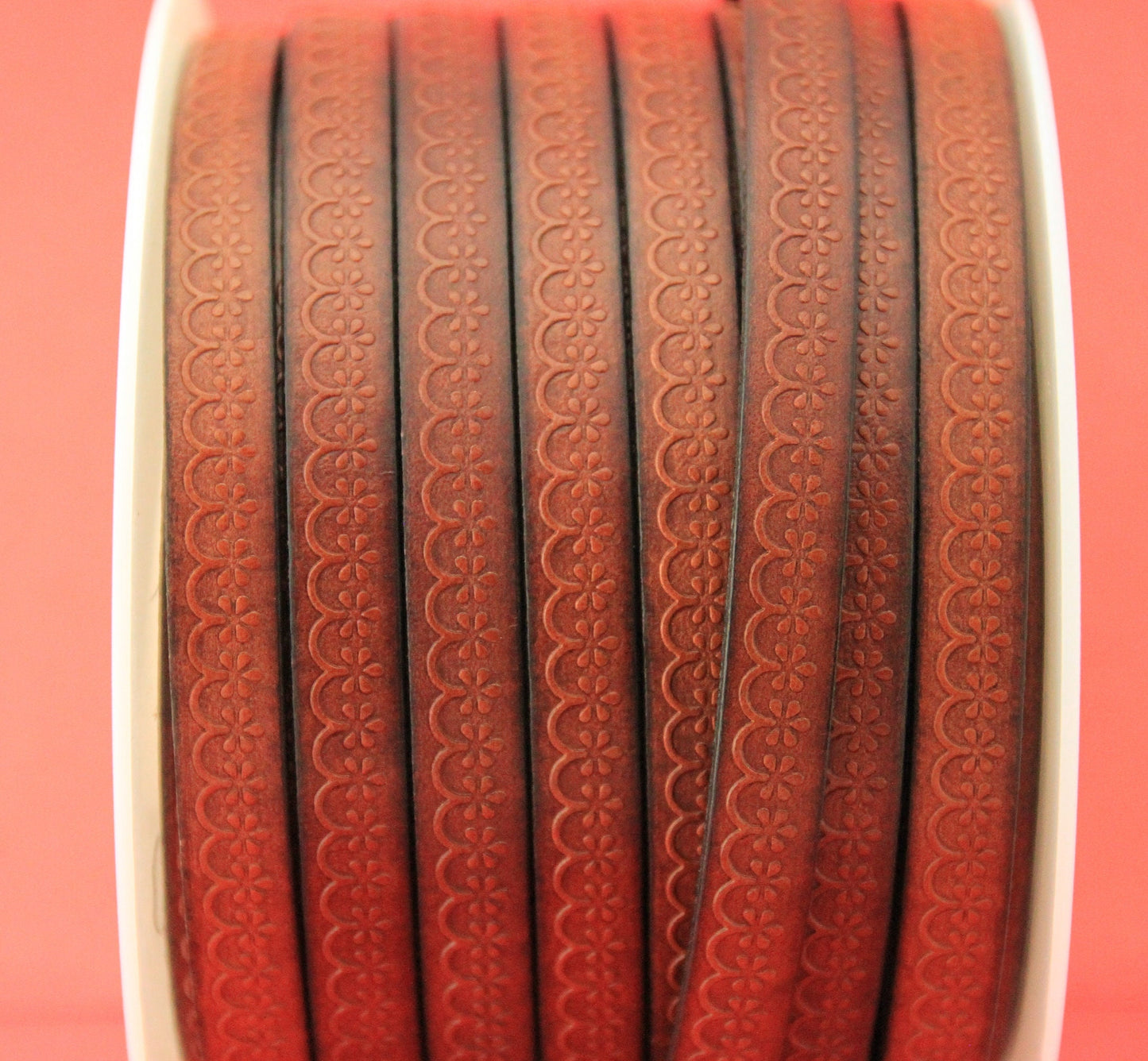 MADE in EUROPE 24'' flat 10mm engraved leather cord, 10mm flat leather cord, 10mm embossed leather cord (507/10/26)