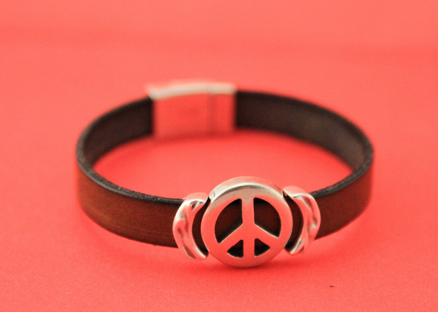 FS0520>>MADE in EUROPE 2 zamak peace sign sliders, 10mm flat cord sliders, 10mm leather cord peace sign  sliders, Qty2