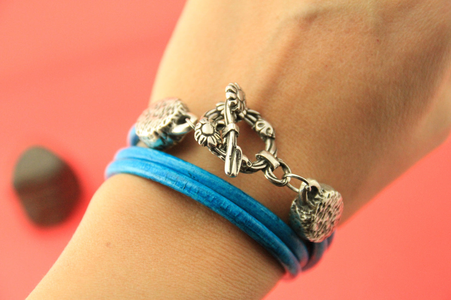 RC0187>>MADE IN EUROPE 4mm round cord toggle clasp, wrap bracelet toggle clasp (X5994AS/7311)