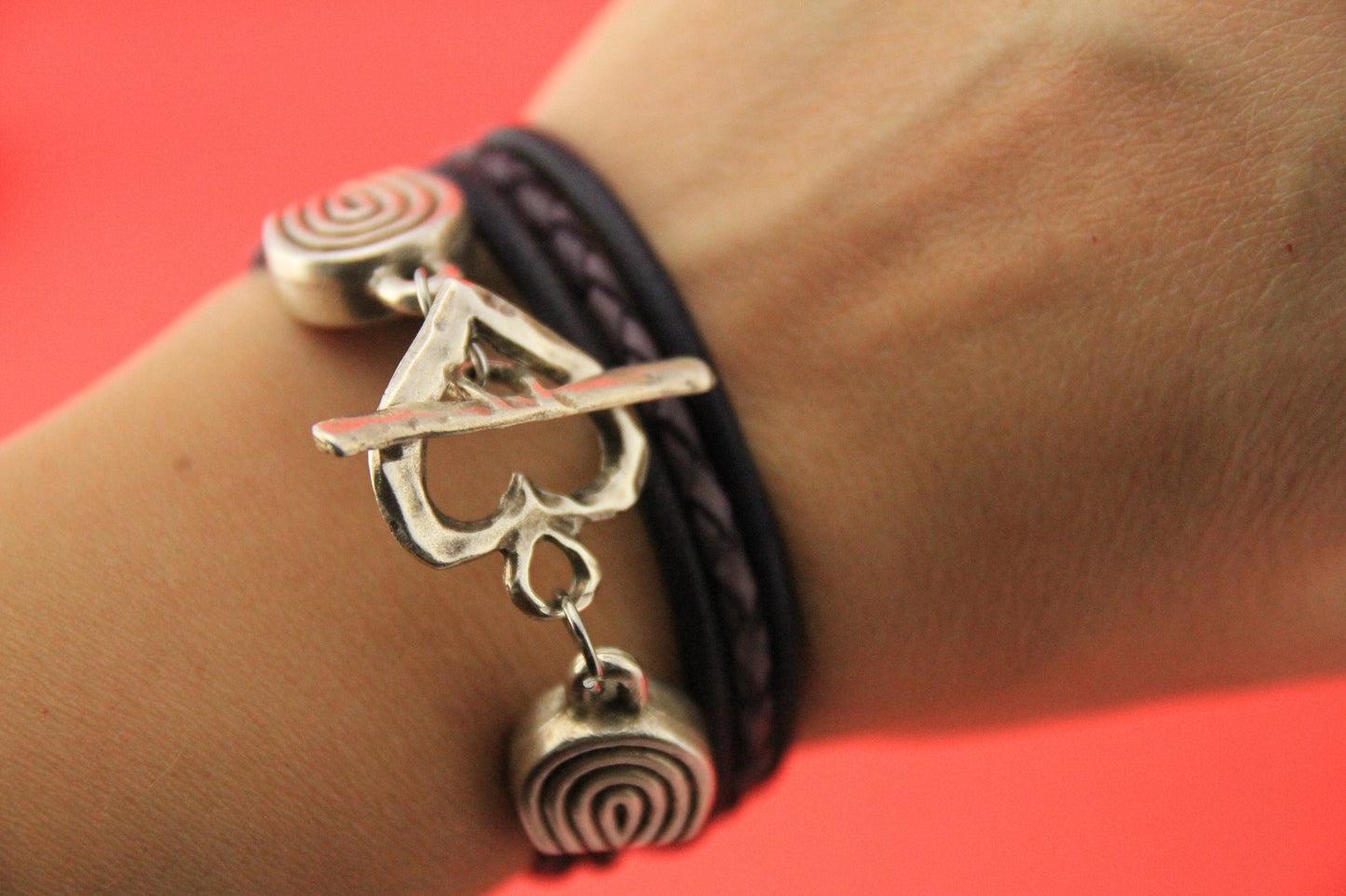 FC0369>>MADE in EUROPE round cord toggle clasp, wrap bracelet toggle clasp (B3170/4425AS)