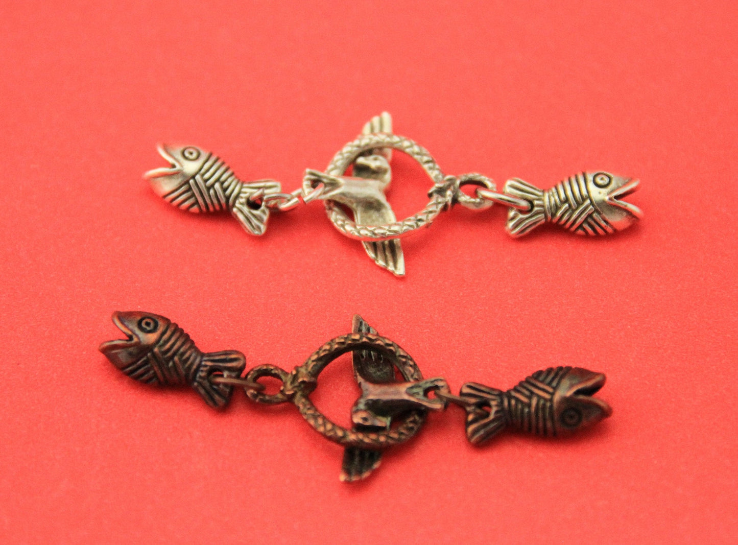 RC0188>> MADE in EUROPE 1 set of toggle clasp for 2mm leather cord, 2mm round cord clasp, (X5989/3133AS) Qty1set