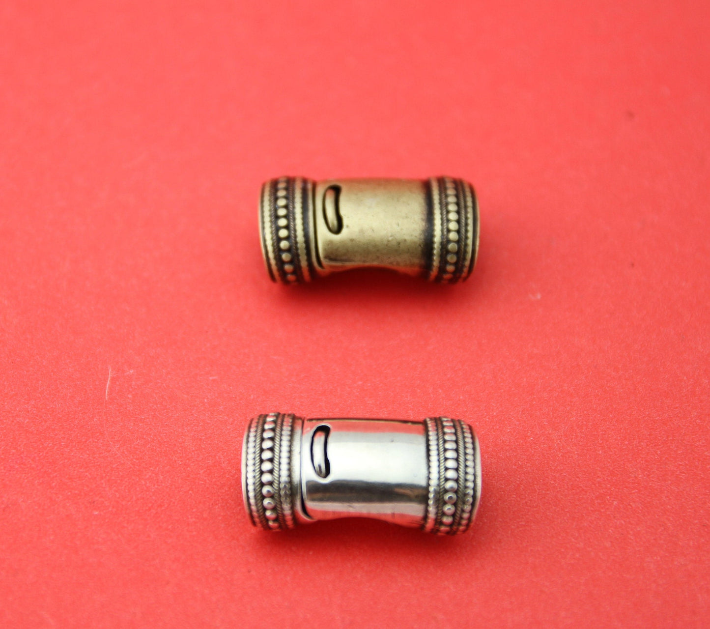 LC0014>>MADE in EUROPE zamak clasp for licorice cord, zamak clasp,  10x6mm  clasp Qty1