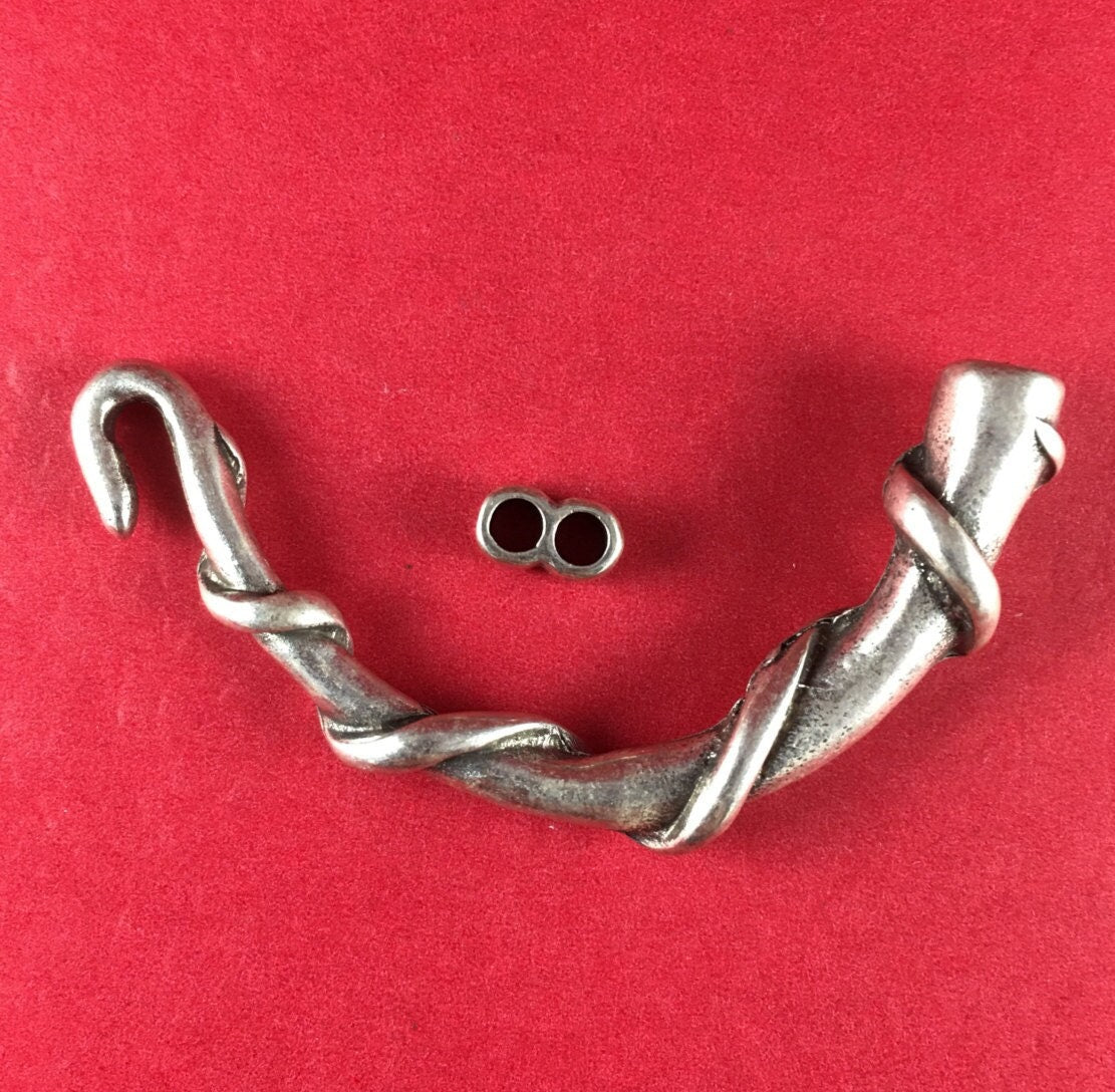 B0029>> MADE IN EUROPE  zamak half bracelet with strand separator, bracelet hook clasp (6779S) qty 1set