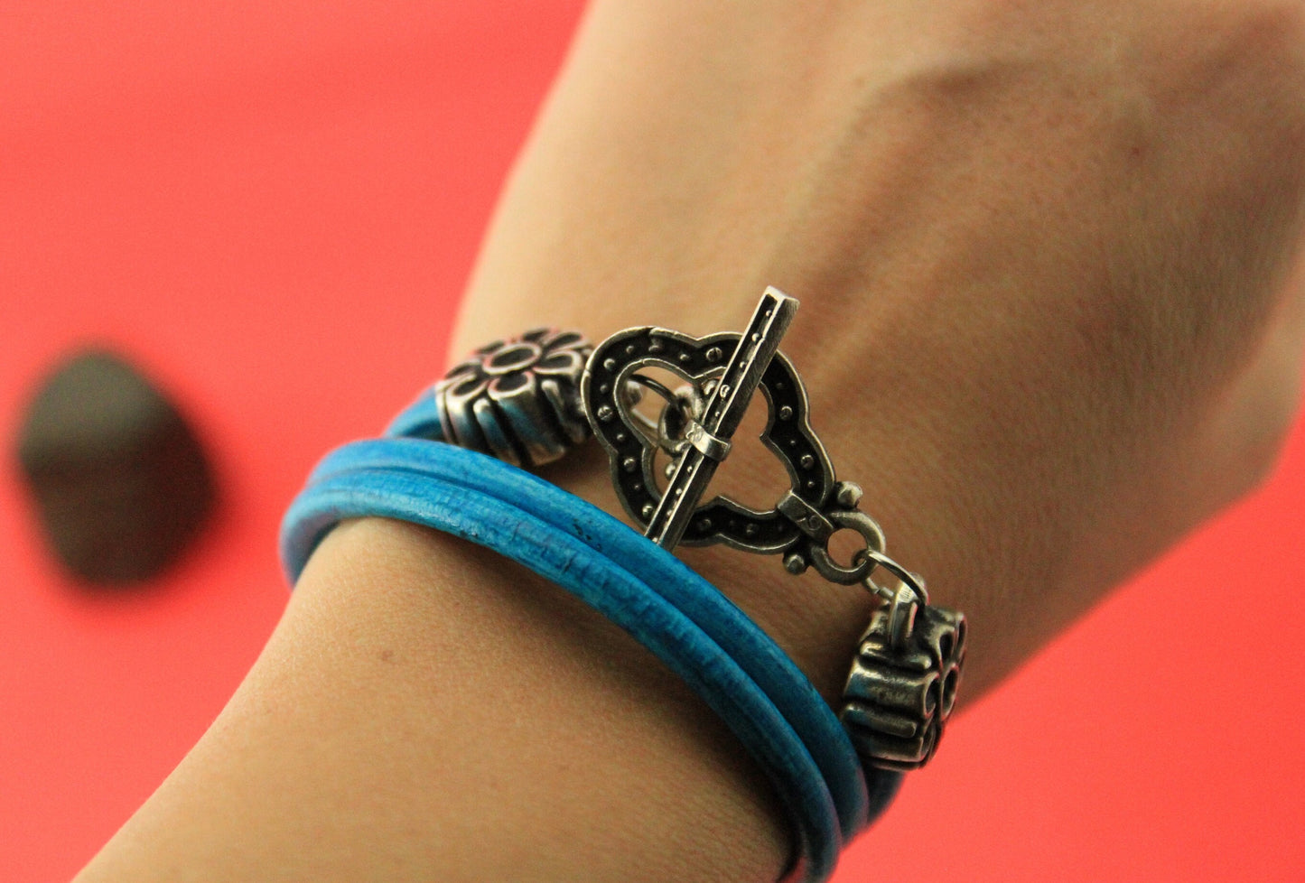RC0186>>MADE IN EUROPE 4mm round cord toggle clasp, wrap bracelet toggle clasp (X2777/5993AS)