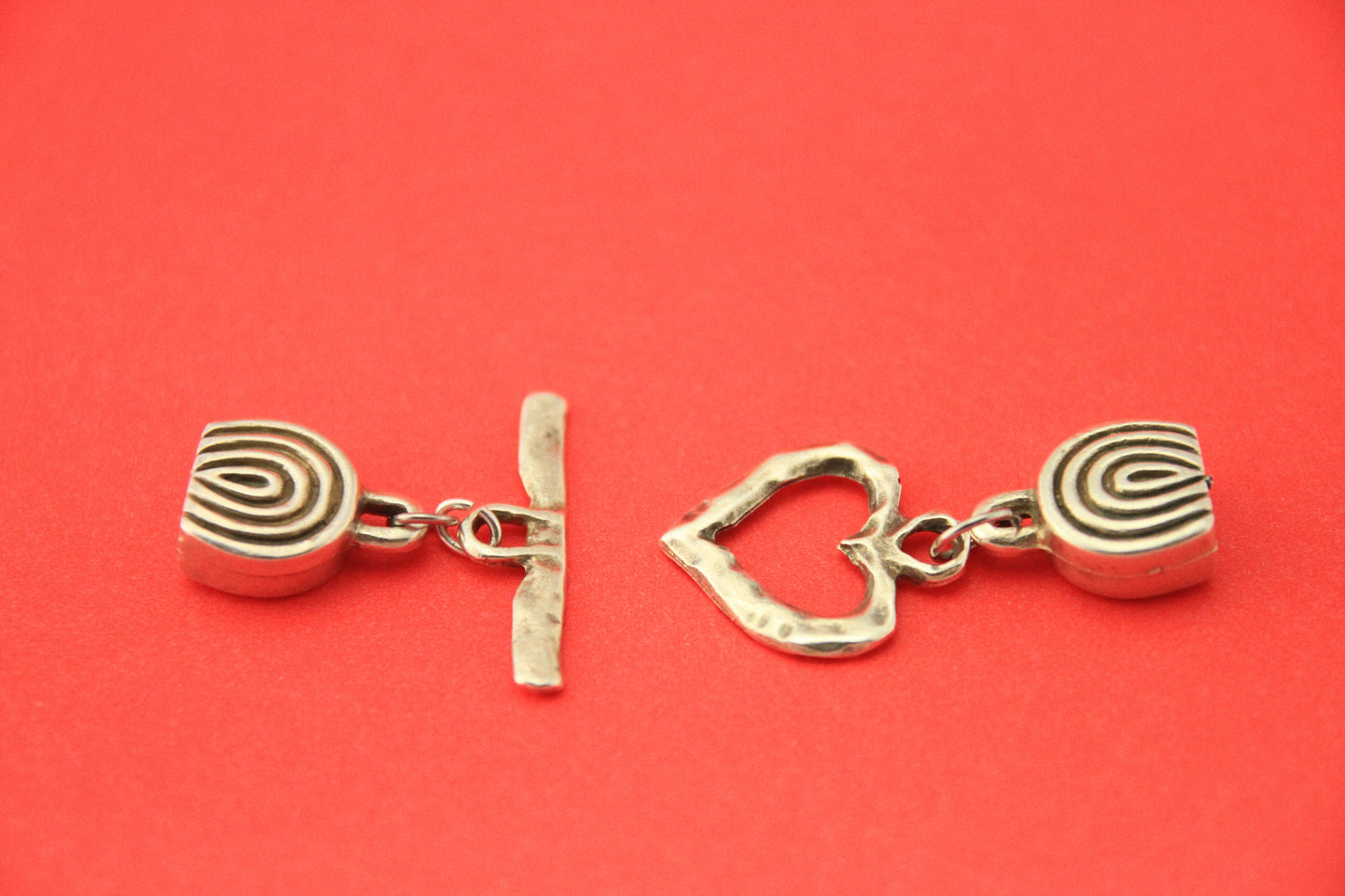 FC0369>>MADE in EUROPE round cord toggle clasp, wrap bracelet toggle clasp (B3170/4425AS)