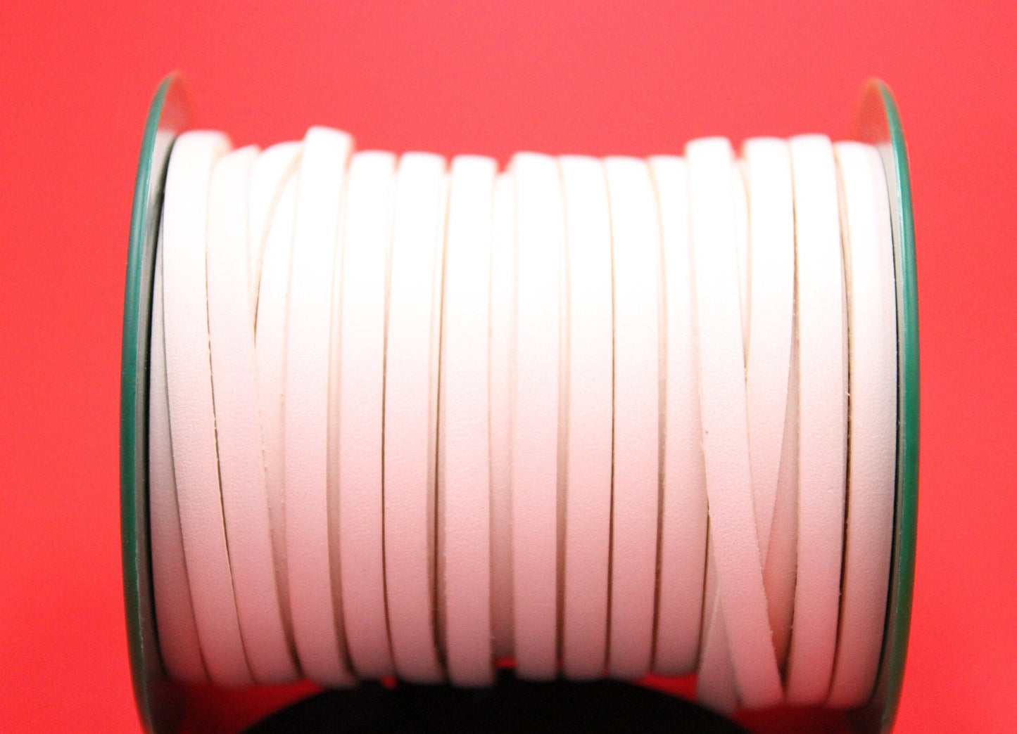 MADE in EUROPE 5mm white leather cord, genuine leather cord (AR100/05/white)