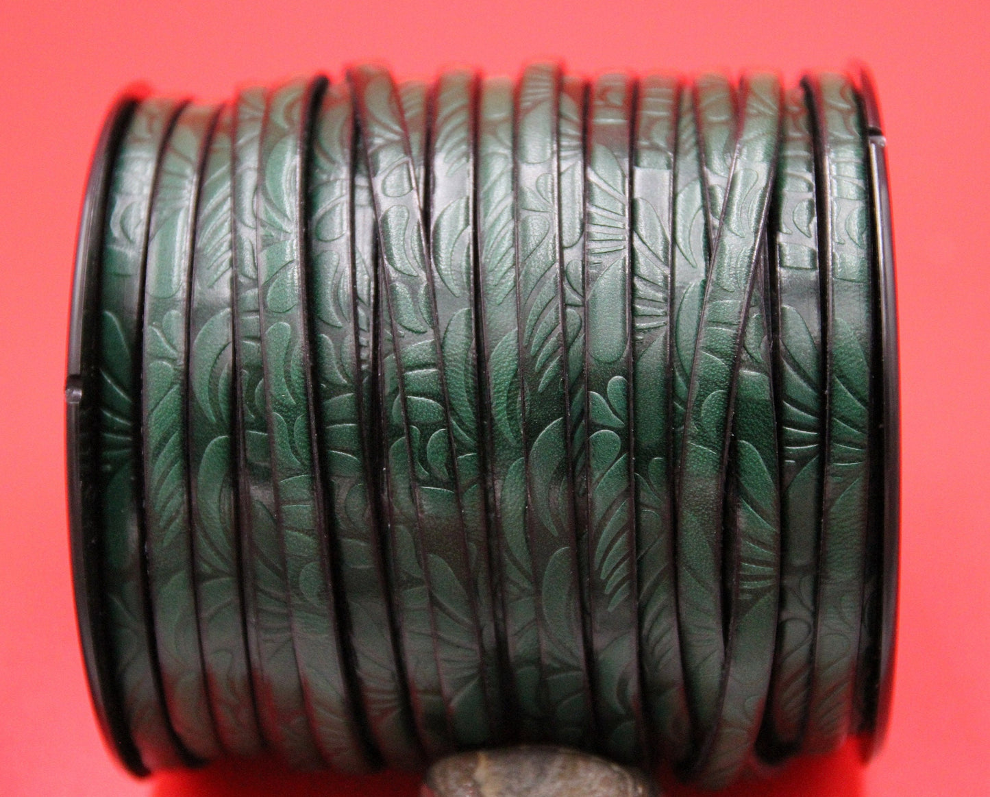 MADE in EUROPE 24'' flat 5mm embossed leather cord, 5mm flat leather cord, 5mm embossed leather cord (AR150/05/12)