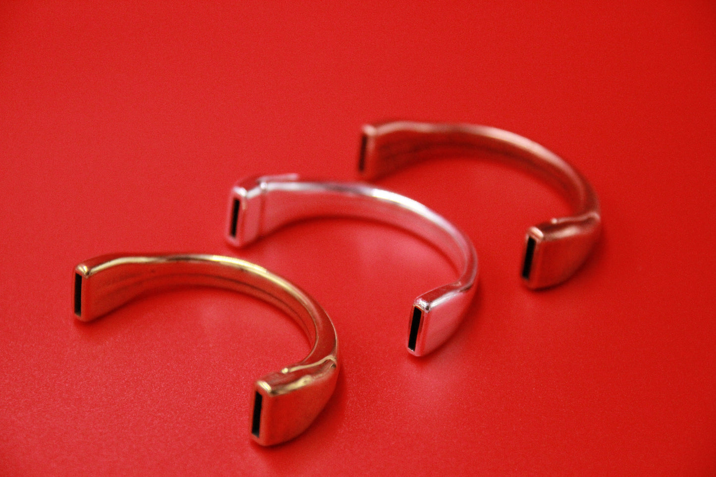 B0070>>MADE IN EUROPE zamak half bracelet, 10mm cord half cuff, silver half bracelet, copper half bracelet Qty1