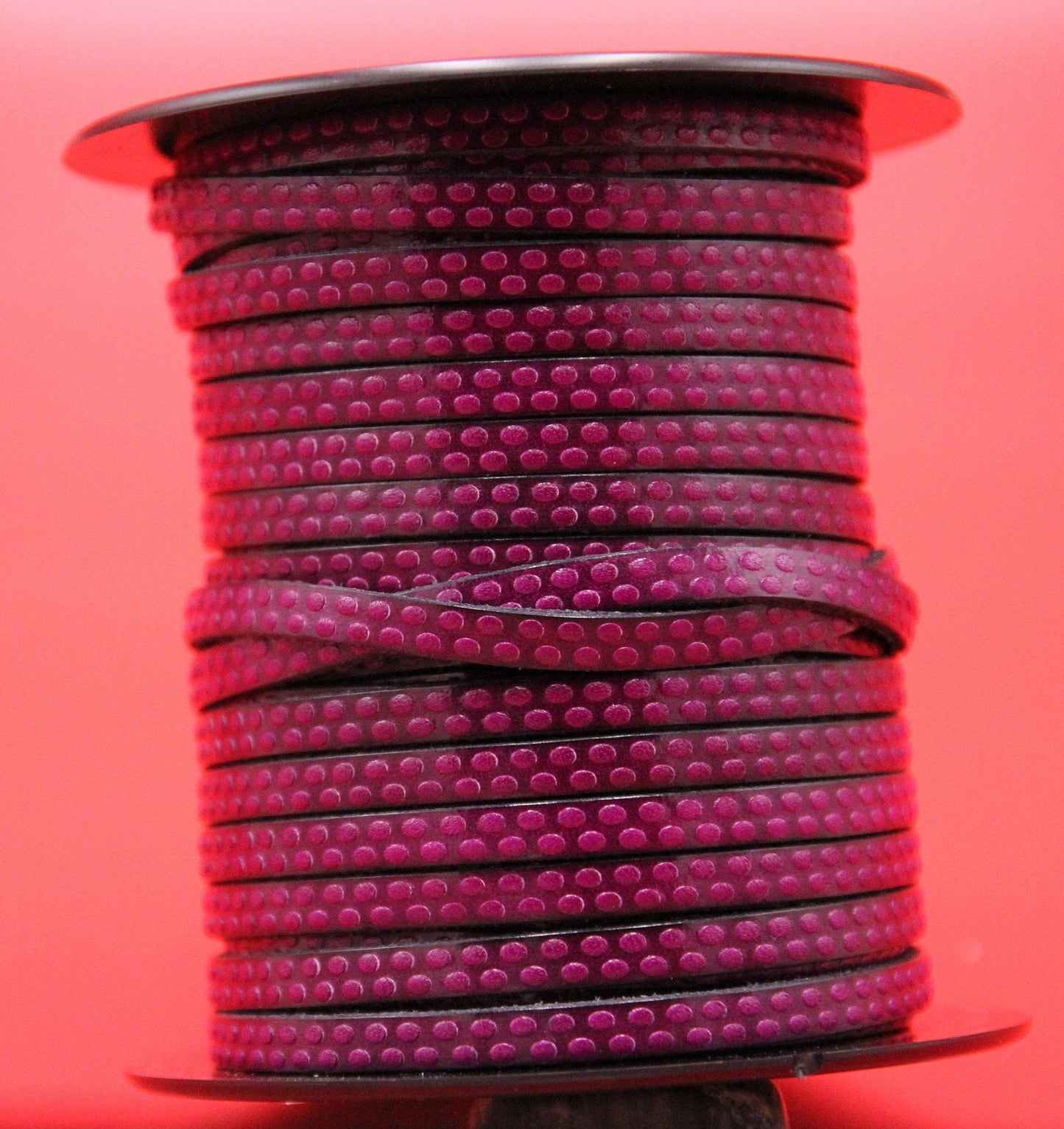MADE in EUROPE 24'' magenta 5mm leather cord, 5mm embossed leather cord, 5mm embossed leather cord (AR110/05/24)