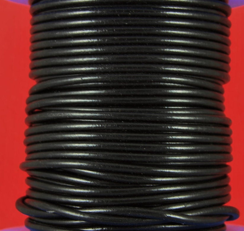 MADE IN SPAIN 2 feet (24"-60cm) black round leather cord, 5mm round leather cord, spanish leather cord (AR500/05/34)