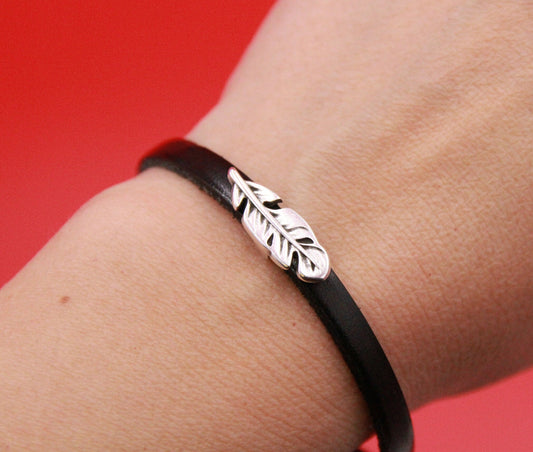 FS0533>>MADE in EUROPE 4 zamak feather sliders for 5mm flat cord, flat cord slider, zamak tiny feather sliders qty4