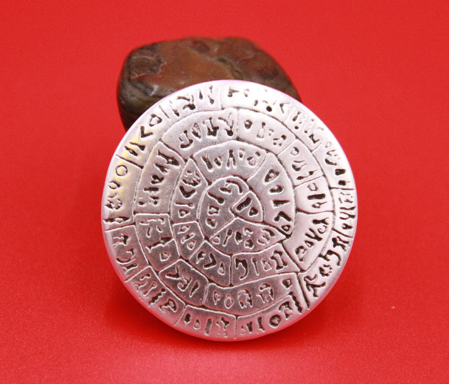 FS0528>>MADE IN EUROPE zamak Phaistos disk slider, greek Phaistos disk slider, Qty1