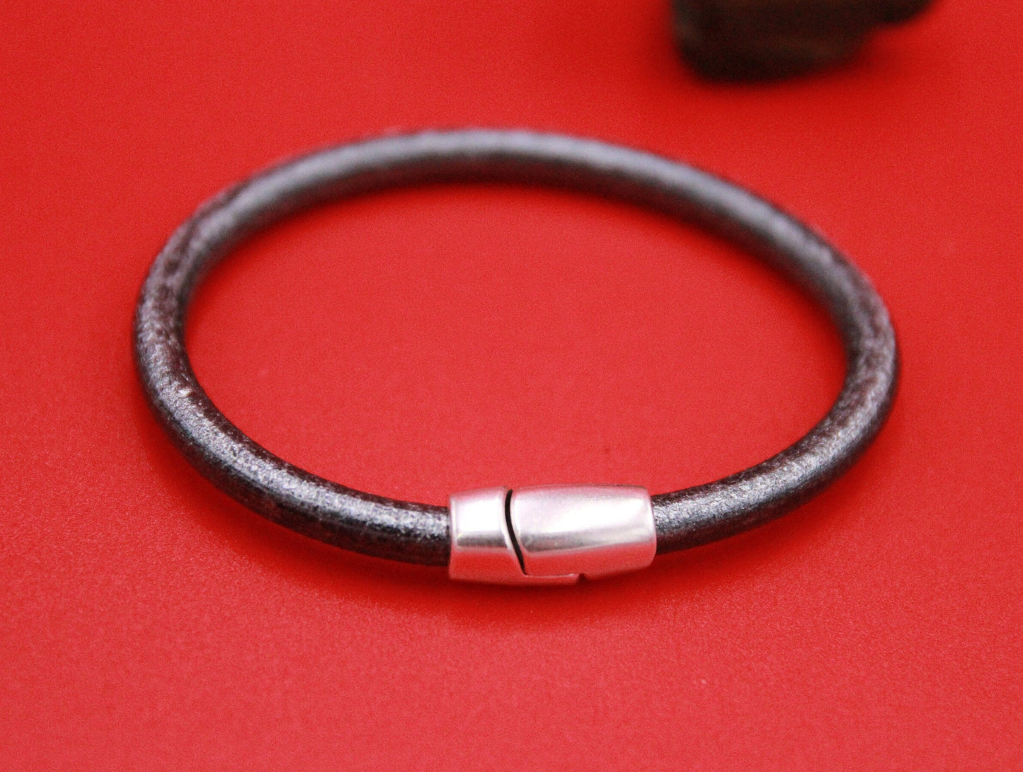 RC0190>>MADE IN EUROPE 5mm cord clasp, 5mm round leather cord clasp, round cord zamak clasp Qty1