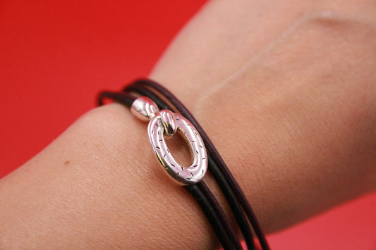 FC0380>>MADE in EUROPE zamak tiny oval toggle clasp for bracelet, oval hammered toggle clasp for bracelet, qty1