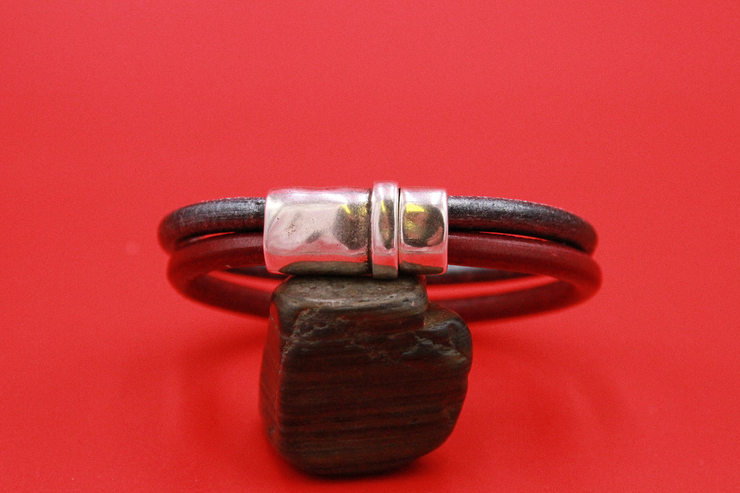 RC0192>>MADE IN EUROPE zamak 10mmx5mm clasp, 10x5mm magnetic clasp, double strand 5mm cord clasp Qty 1