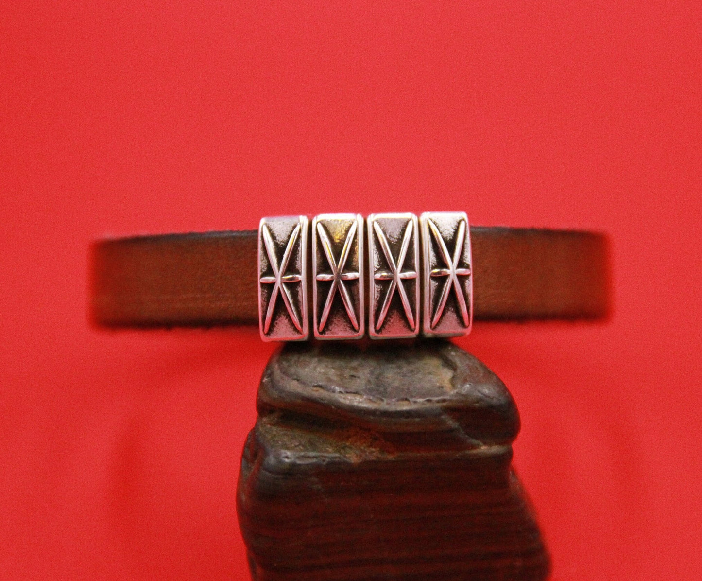 FS0547>>MADE in EUROPE 4 zamak sliders, 10mm flat cord slider bars, 10mm leather cord sliders, zamak sliders Qty4