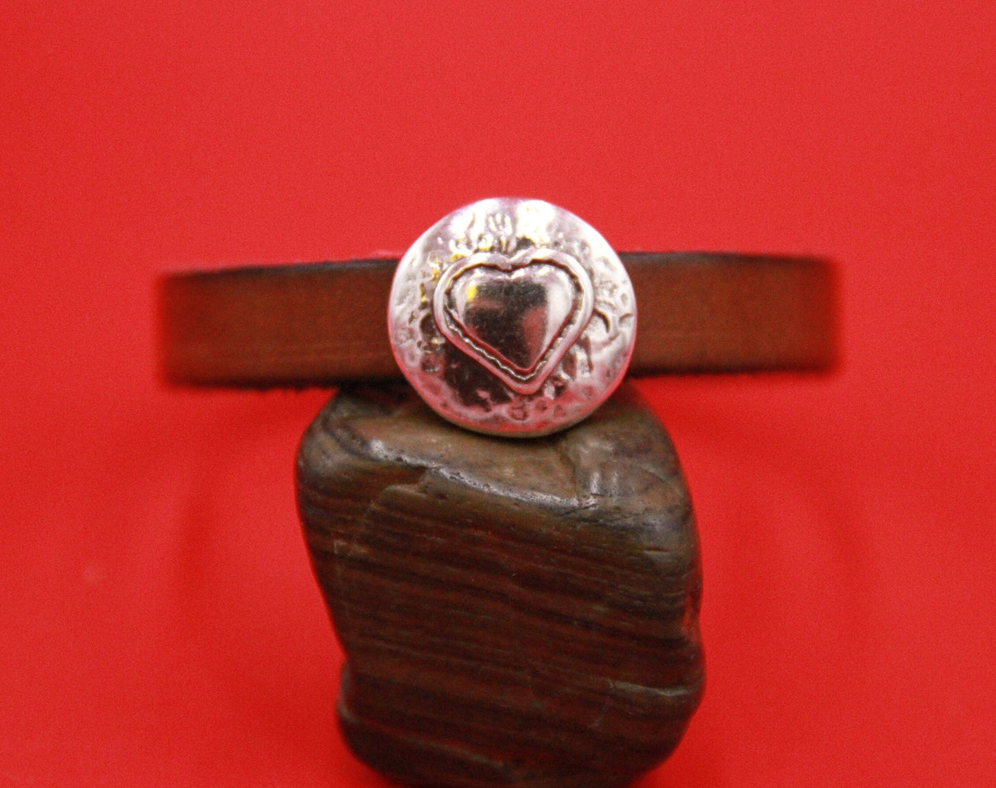 FS0548>>MADE in EUROPE 2 zamak round sliders, 10mm flat cord slider, 10mm leather cord engraved slider, (Qty2)