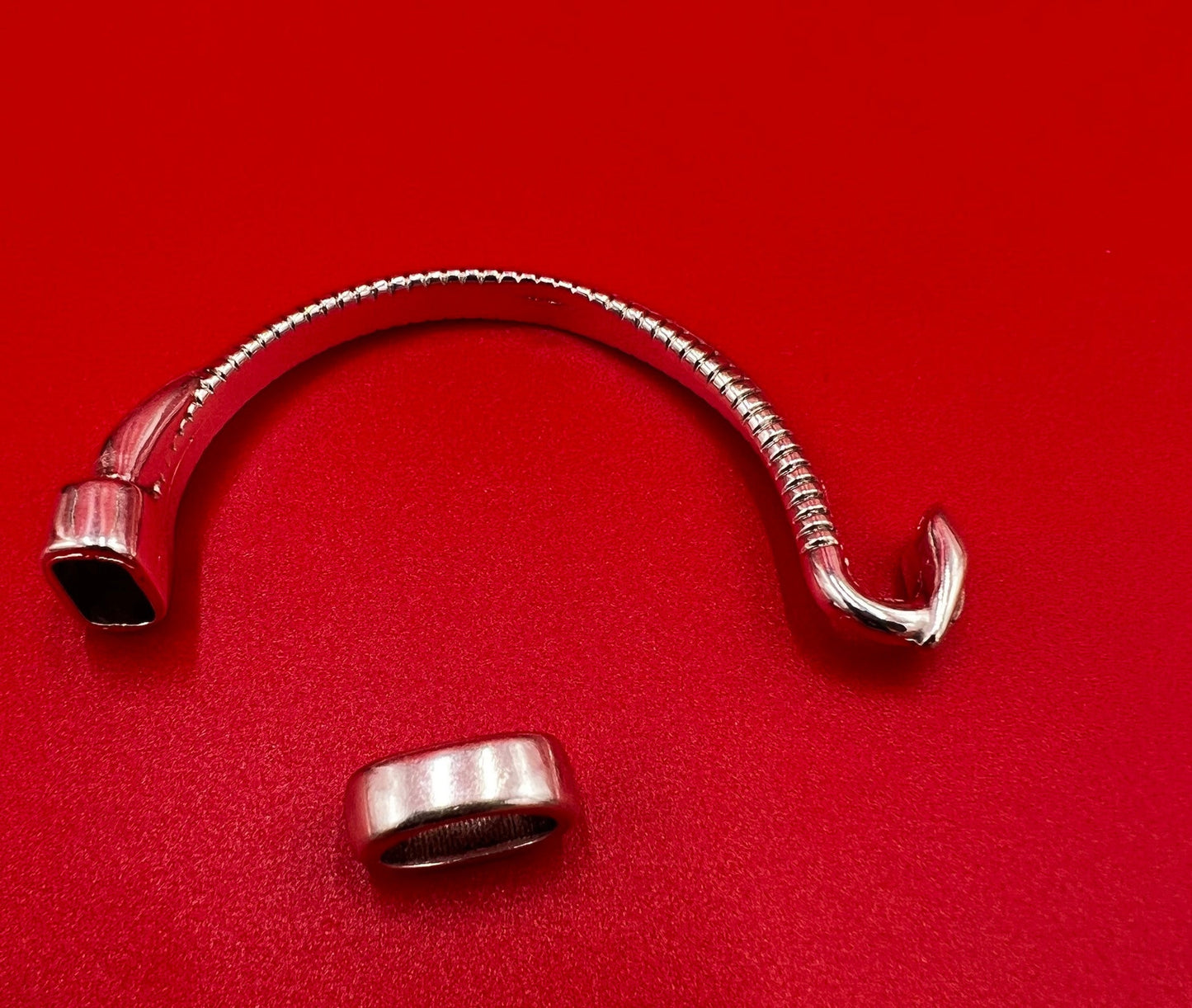 B0100>>MADE IN EUROPE  zamak half bracelet with loop maker ring, bracelet hook clasp (NG4634) qty 1set