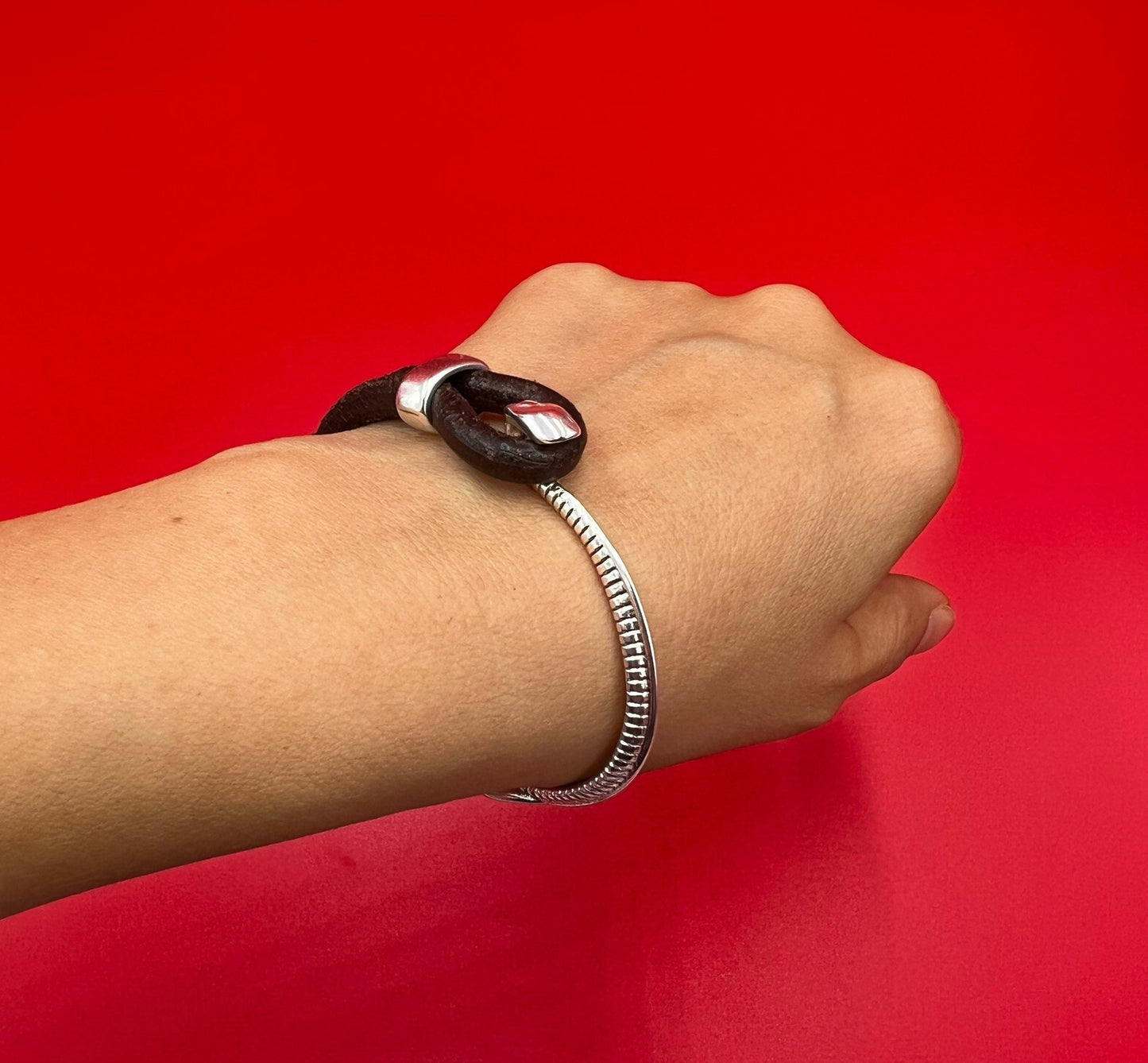 B0100>>MADE IN EUROPE  zamak half bracelet with loop maker ring, bracelet hook clasp (NG4634) qty 1set