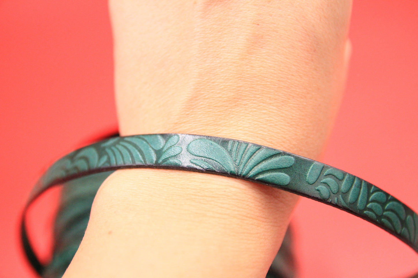 MADE in EUROPE 24" flat leather cord, 10mm leather cord, floral embossed leather cord (AR150/10/15)