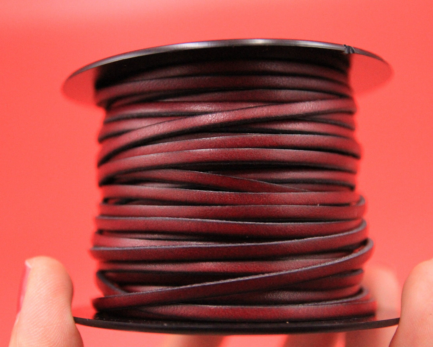 MADE in EUROPE 1 yard of 3mm flat dark red leather cord, genuine flat leather cord, 3x1.9mm flat leather cord (AR100/03/CIR)