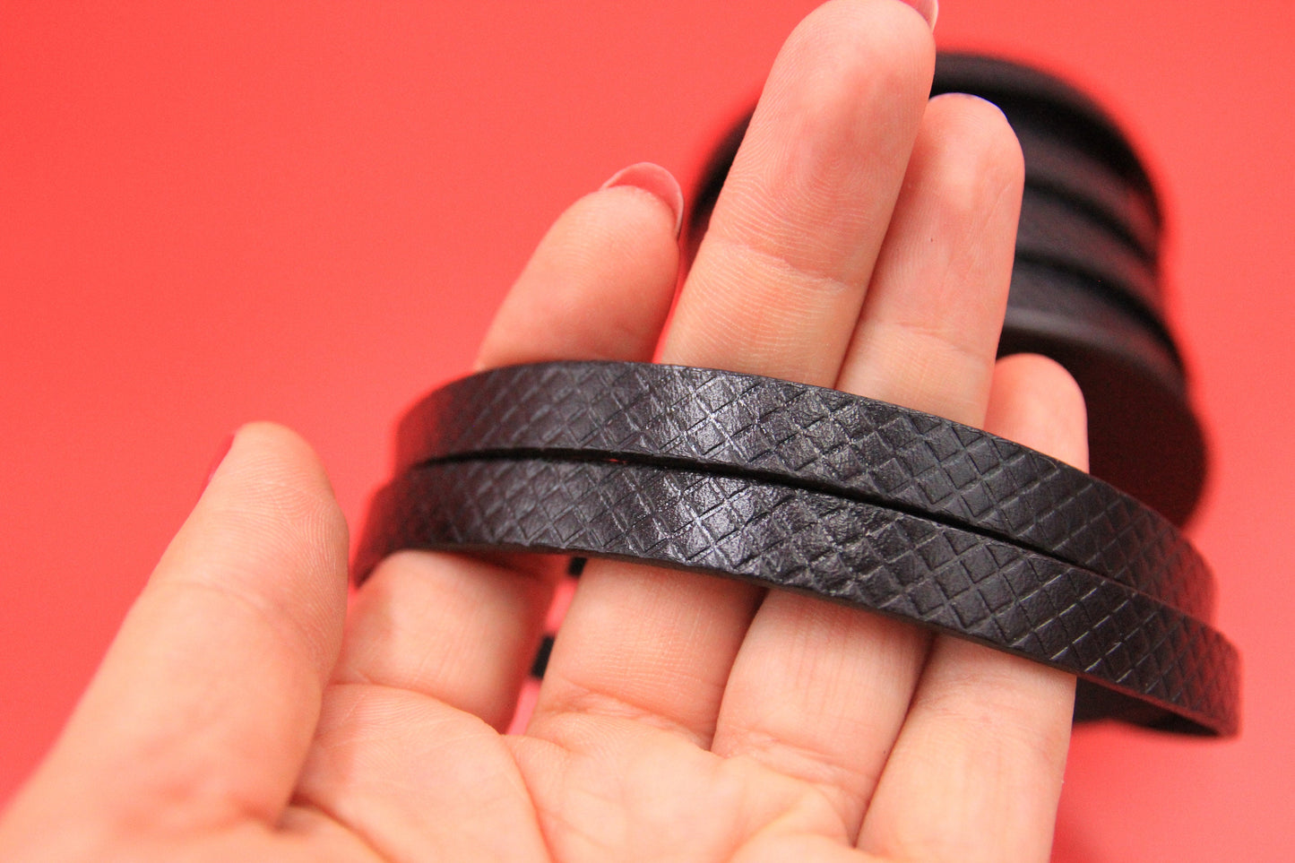 MADE in EUROPE 24" flat leather cord, 10mm embossed leather cord, black 10mm embossed leather cord (Squares10/46)