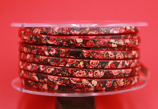 MADE in EUROPE 24'' multi color flat leather cord, flat floral leather cord, roses printed leather cord (Rosas)