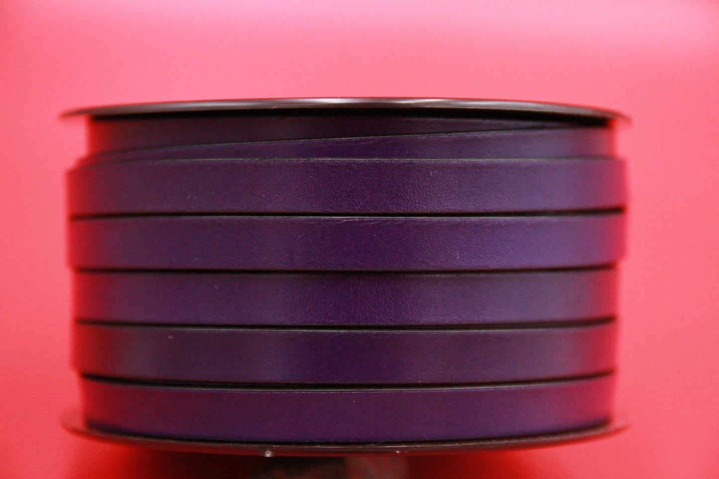 MADE in EUROPE 24" flat leather cord, 10mm leather cord, purple genuine leather cord (TCP10/28)