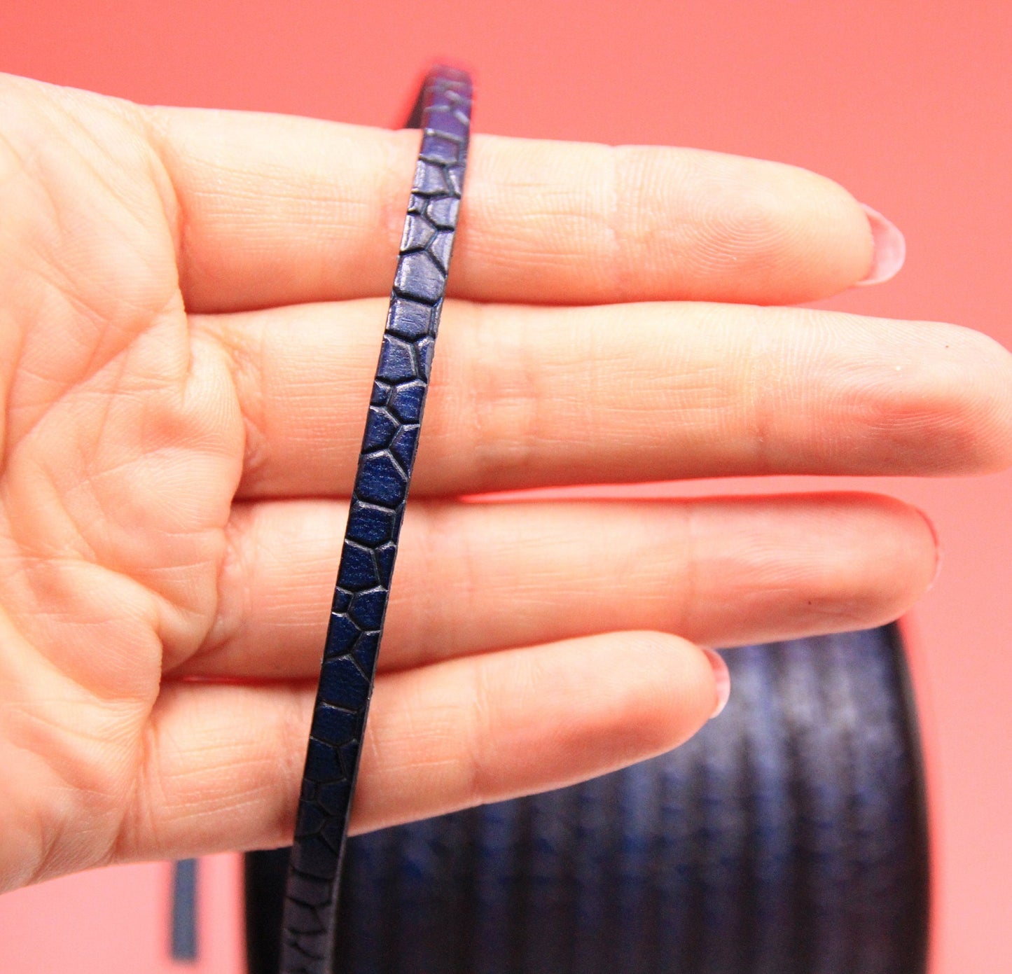 MADE in EUROPE 24'' flat 5mm embossed leather cord, 5mm flat crocodile skin embossed leather cord, (AR250/05/21)