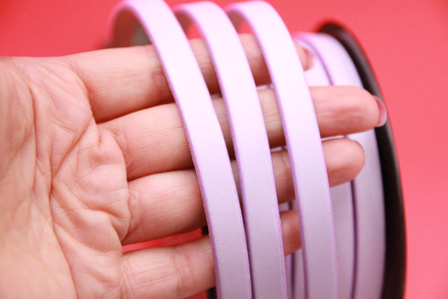 MADE in EUROPE 24" flat leather cord, 10mm leather cord, light lavender genuine leather cord (TCP10/27)