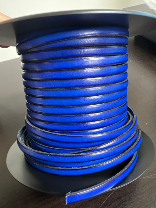 MADE in EUROPE 1 yard of 5mm flat leather cord, 5mm leather cord, flat 5mm real leather cord, 5mm flat royal blue leather cord (MARF5AZV)