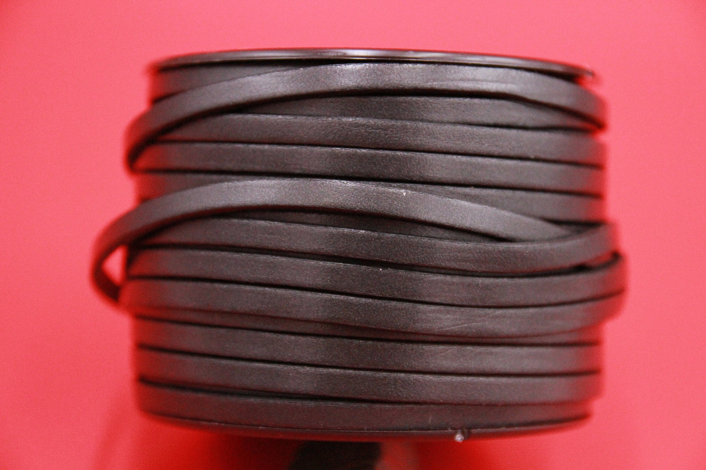 MADE in EUROPE 1 yard of 5mm flat leather cord, genuine leather 5mm strip, flat leather cord TCP5