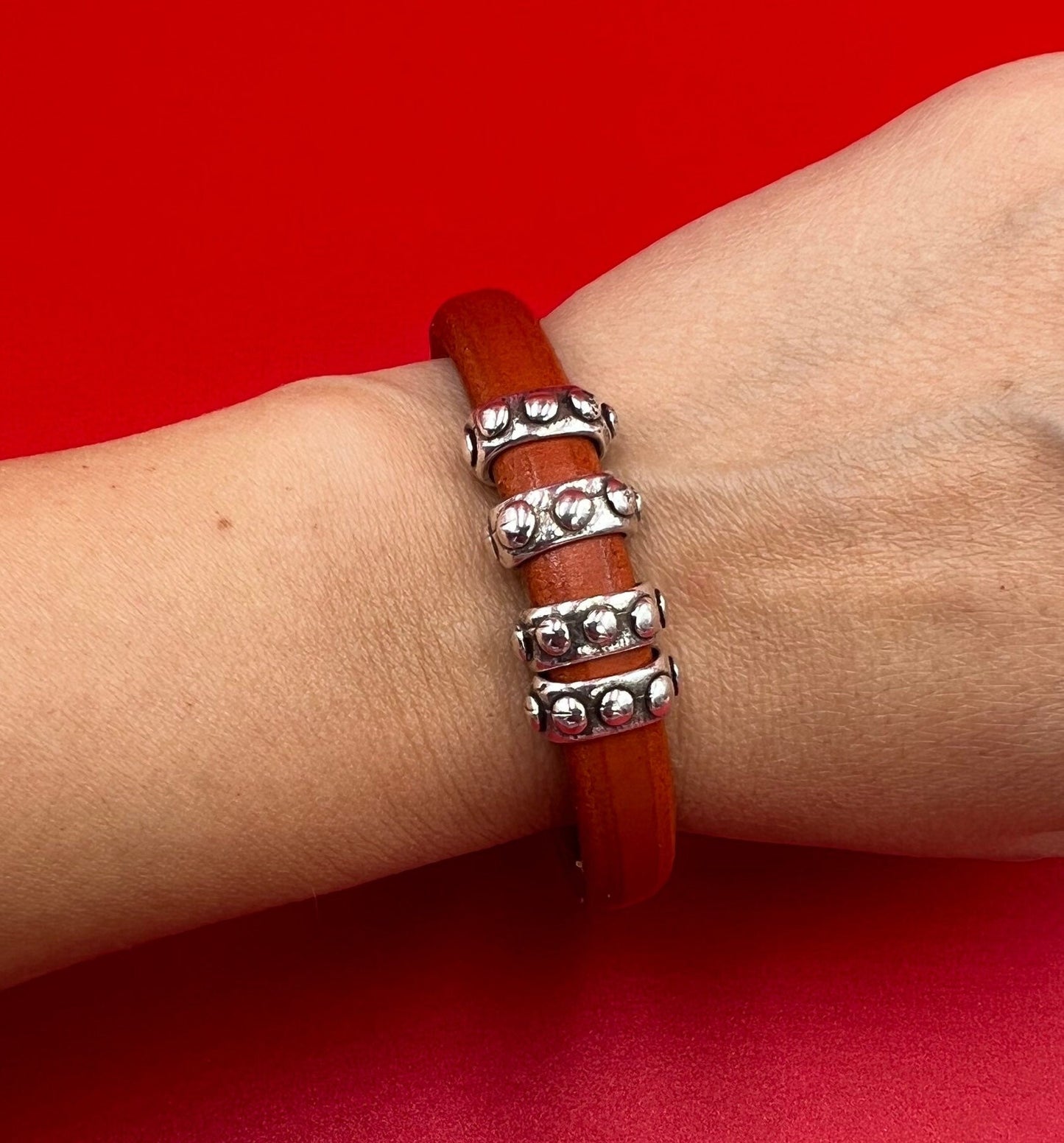 LS0097>> MADE IN EUROPE 4 zamak ring sliders, licorice ring slider, 10x6mm slider rings, silver ring sliders (Ablz266) Qty4