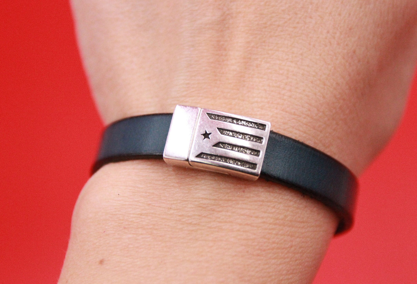 FC0387>>MADE in EUROPE zamak 10mm flat cord clasp, flat leather cord  clasp, catalonian flag  clasp  Qty1