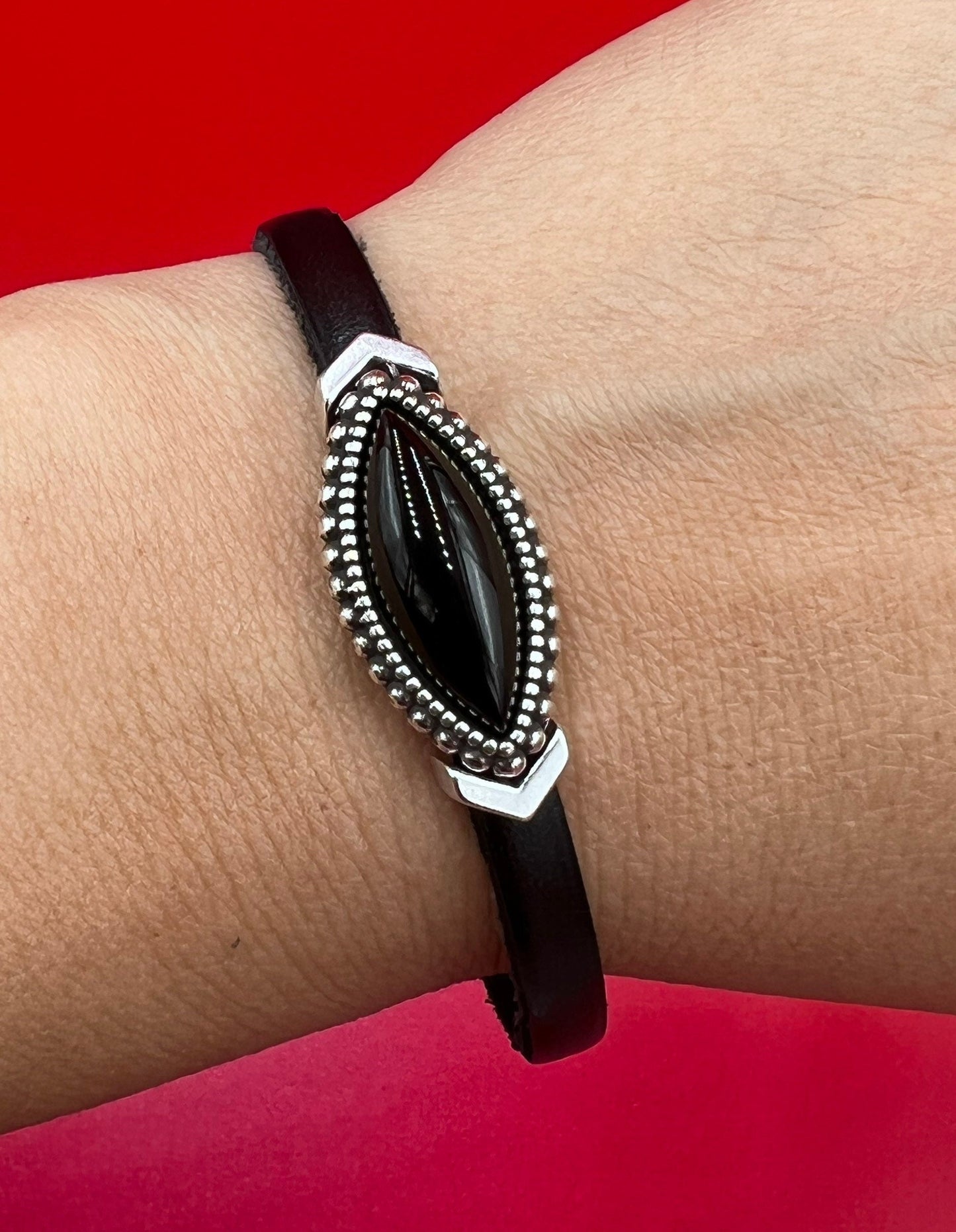 FS0553>>MADE IN EUROPE zamak oval slider with natural gemstone, 5mm flat cord slider with natural stone cabochon, Qty1