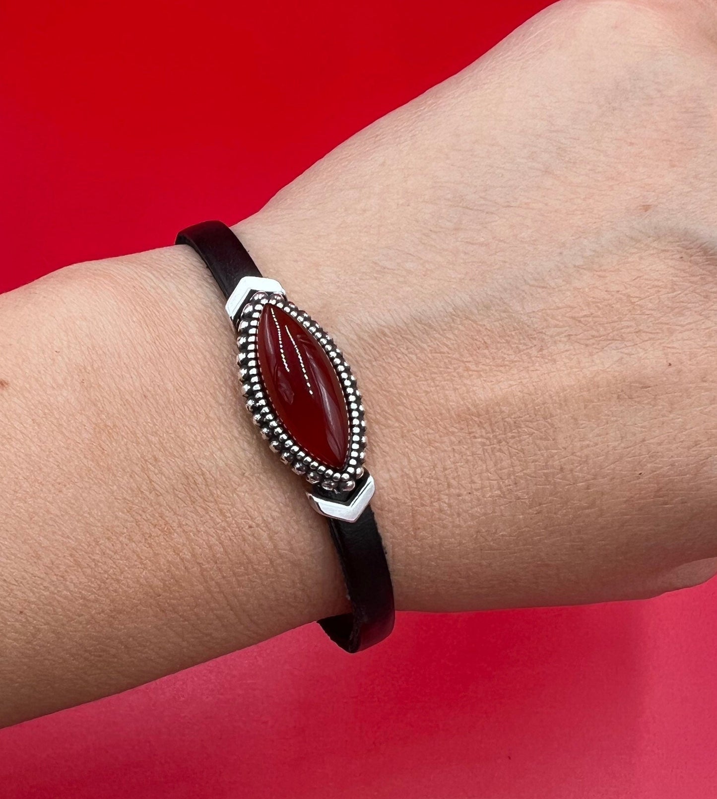 FS0553>>MADE IN EUROPE zamak oval slider with natural gemstone, 5mm flat cord slider with natural stone cabochon, Qty1