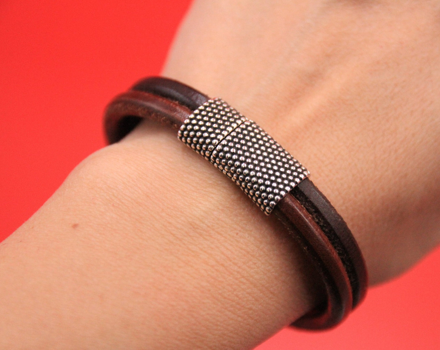 RC0196>>MADE IN EUROPE zamak 10mm x 5mm clasp, 10x5mm clasp, double strand 5mm cord clasp Qty 1