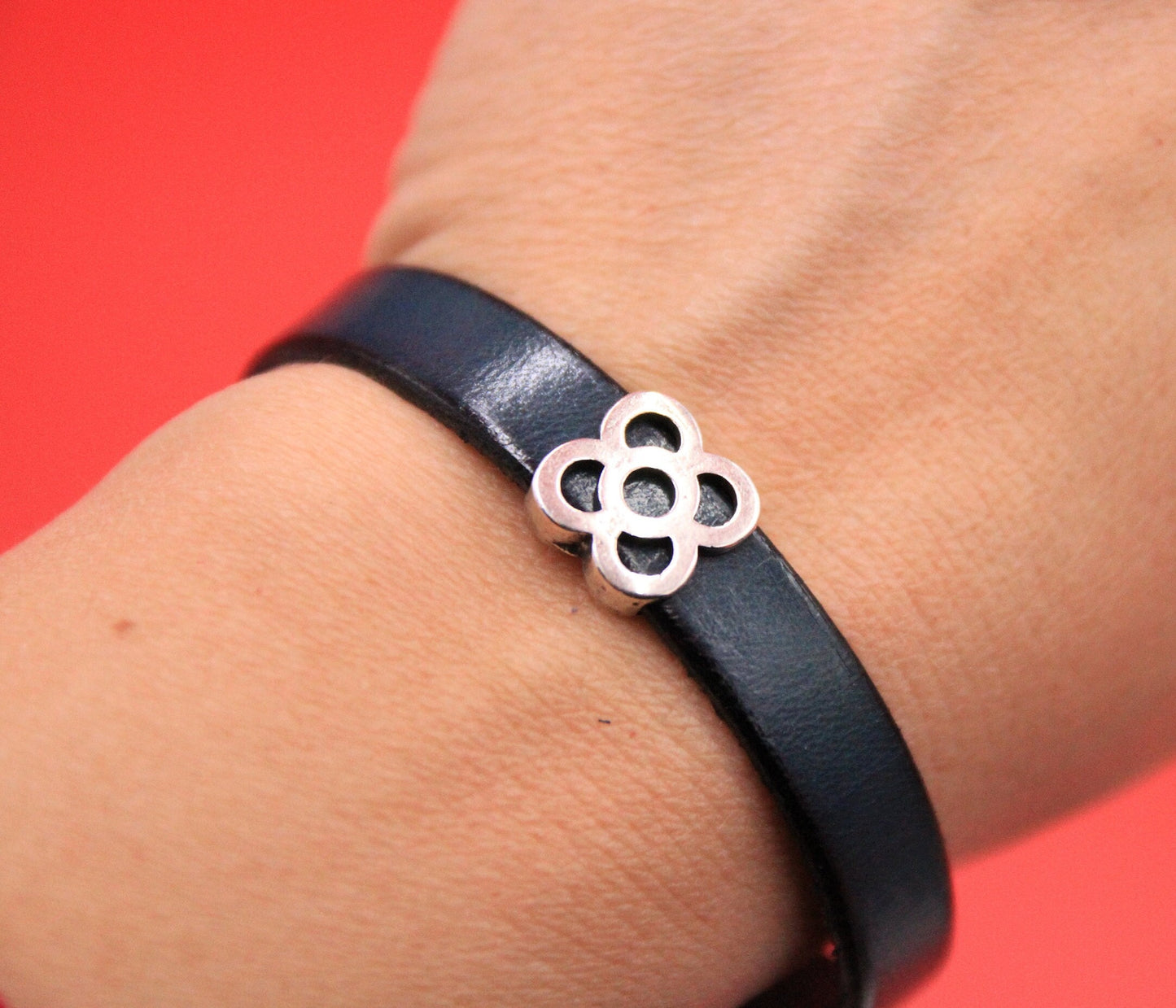 FS0567>>MADE in EUROPE 2 zamak Panot flower sliders for 10mm or 5mm flat cord, zamak flower slider for flat cord Qty2