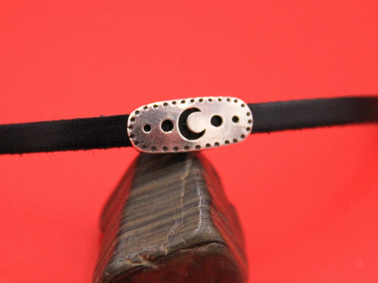 FS0568>>MADE in EUROPE 2 zamak sliders, 6mm cord slider tube, flat 6mm cord slider bead, silver moon slider Qty2