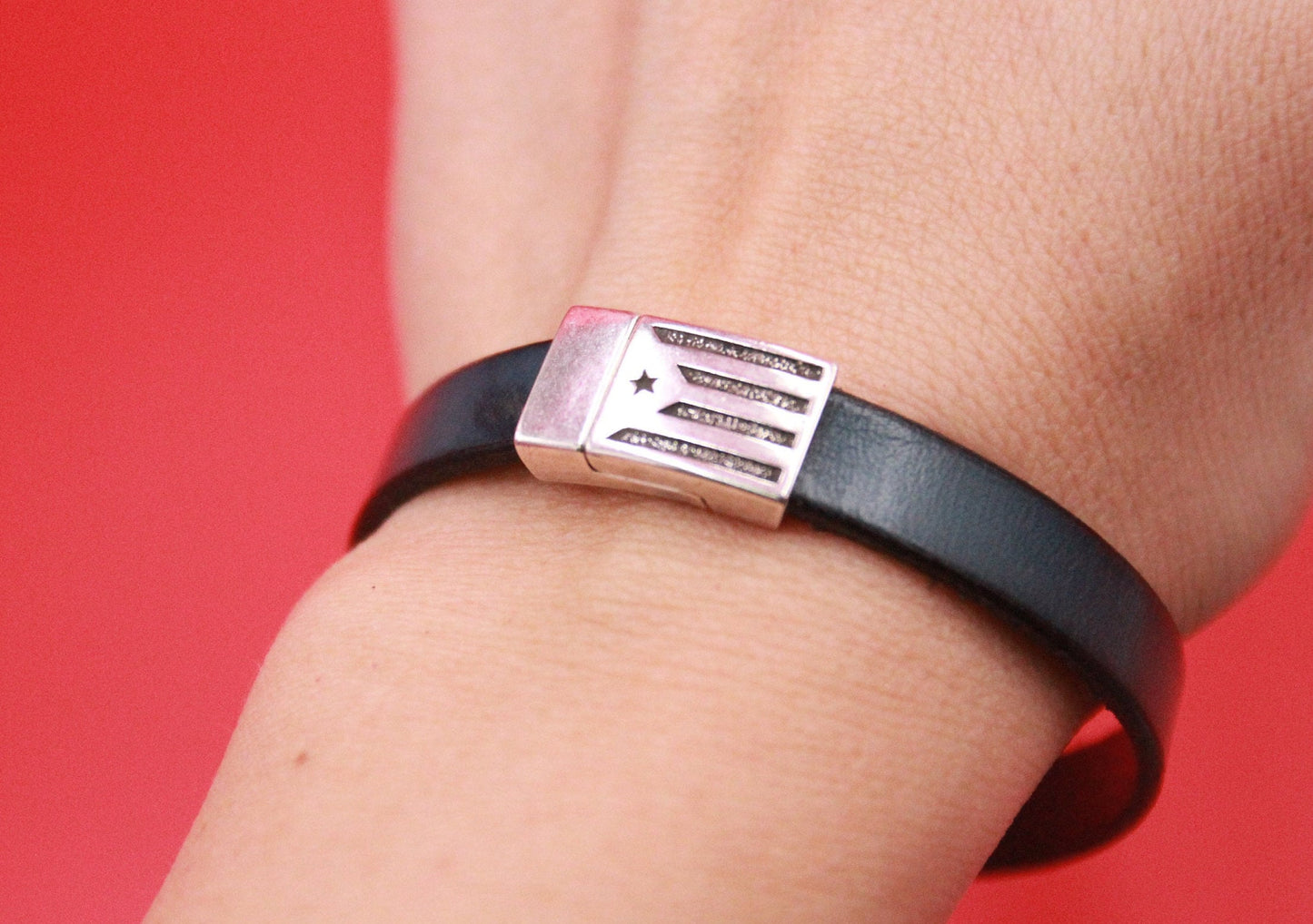 FC0387>>MADE in EUROPE zamak 10mm flat cord clasp, flat leather cord  clasp, catalonian flag  clasp  Qty1